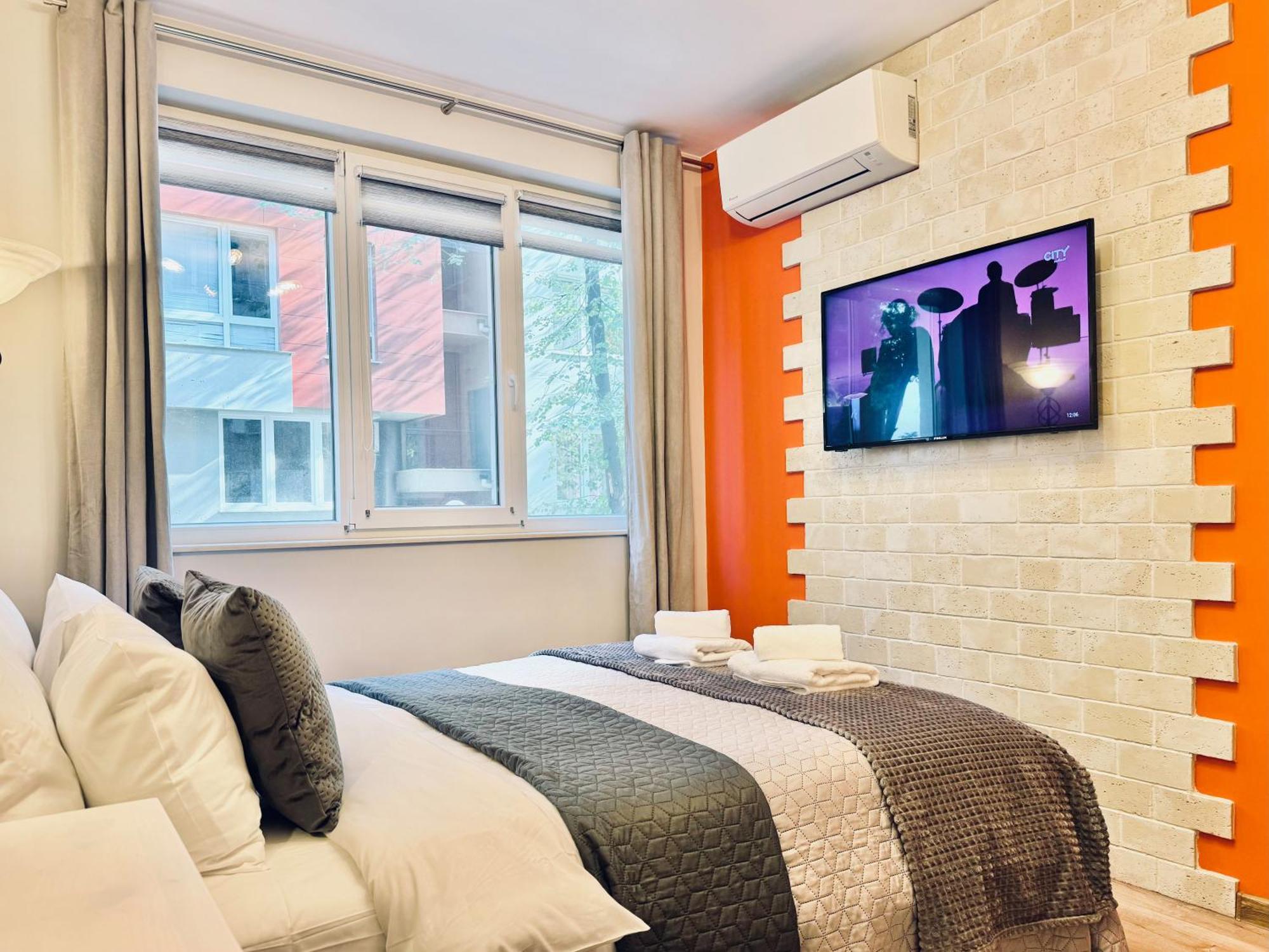 Top Centre 2Bed Apartment For 5 Guests 2 Minutes From High Street Plovdiv Exterior foto