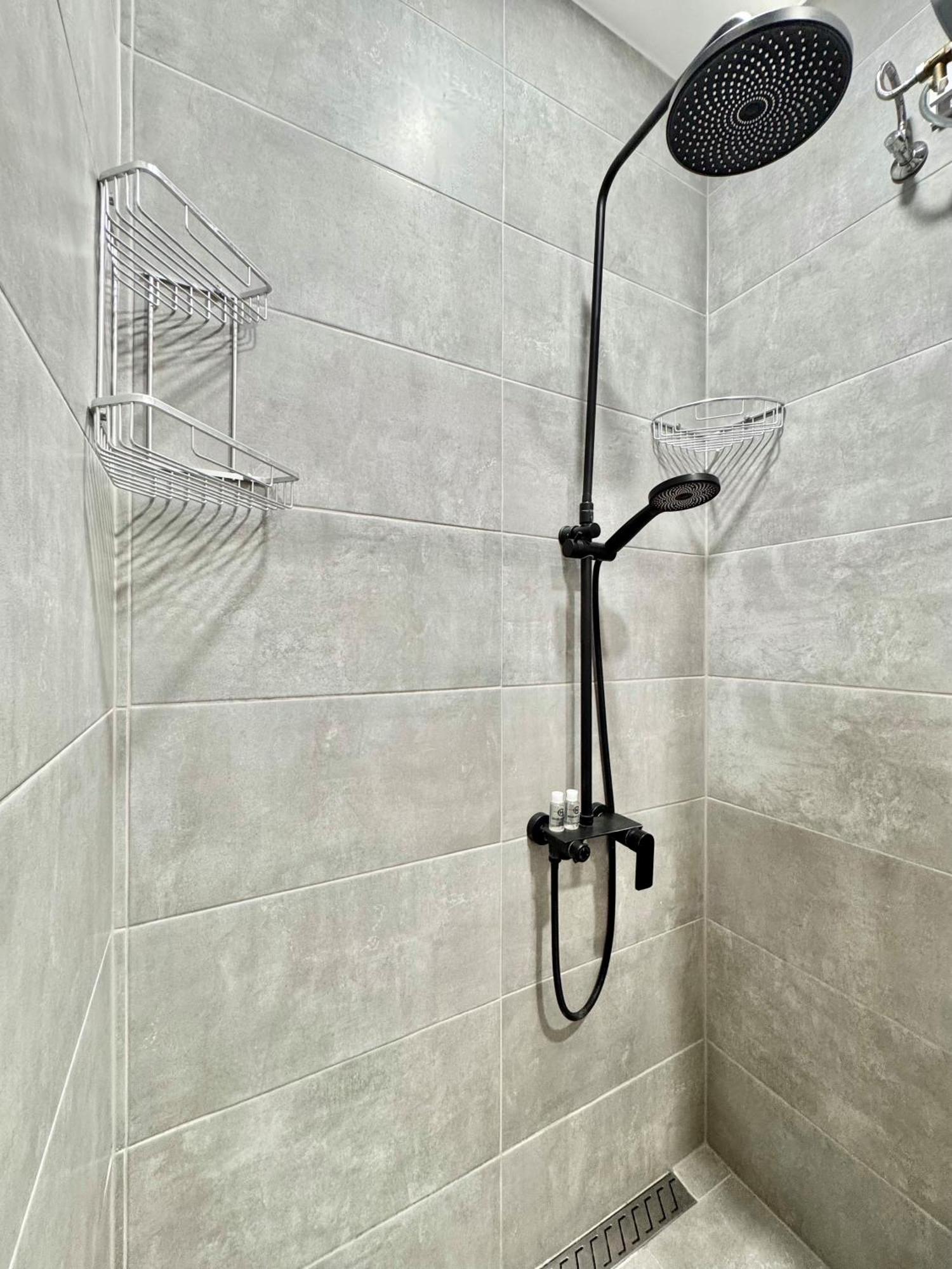 Top Centre 2Bed Apartment For 5 Guests 2 Minutes From High Street Plovdiv Exterior foto
