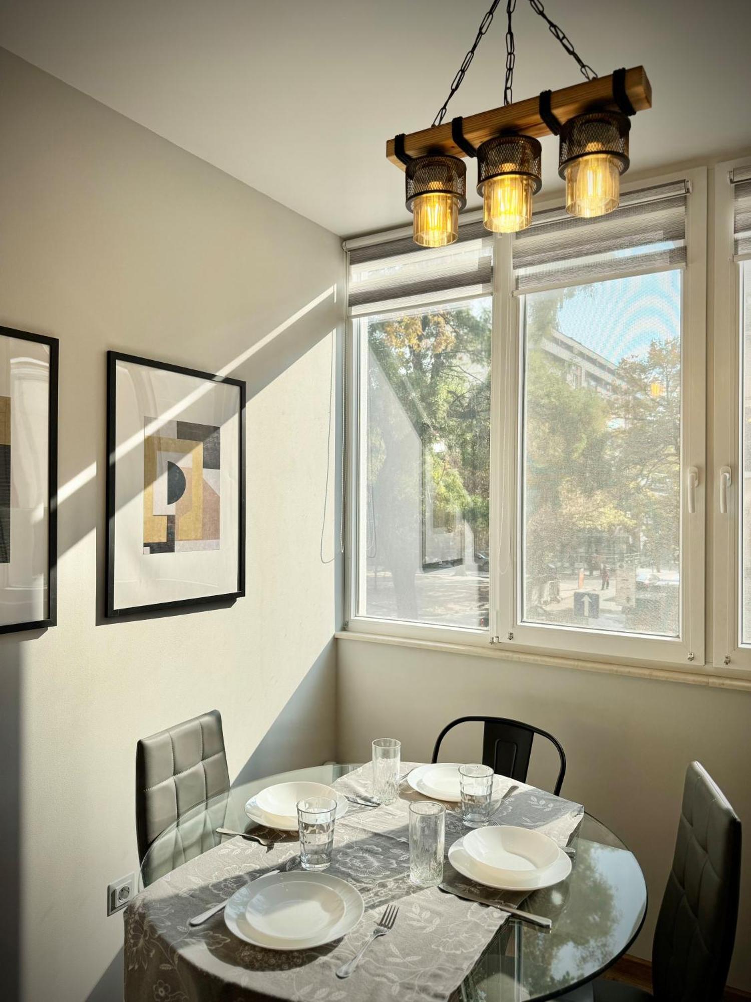 Top Centre 2Bed Apartment For 5 Guests 2 Minutes From High Street Plovdiv Exterior foto
